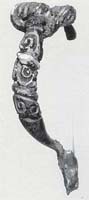 Fibula d'argento (Cavarzano) forma collegata ad esemplari celtici